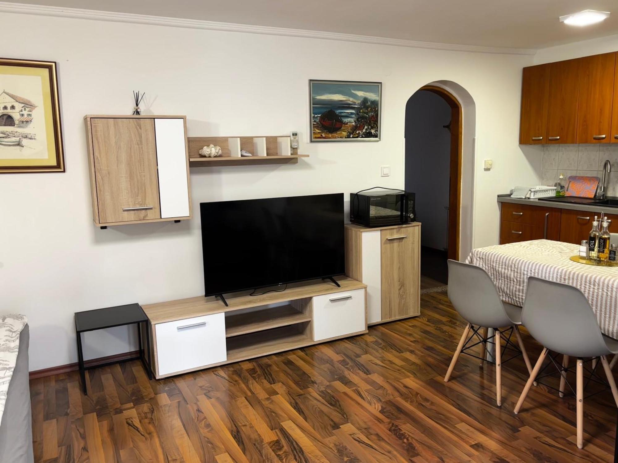 Apartmani Rozi 우마그 외부 사진