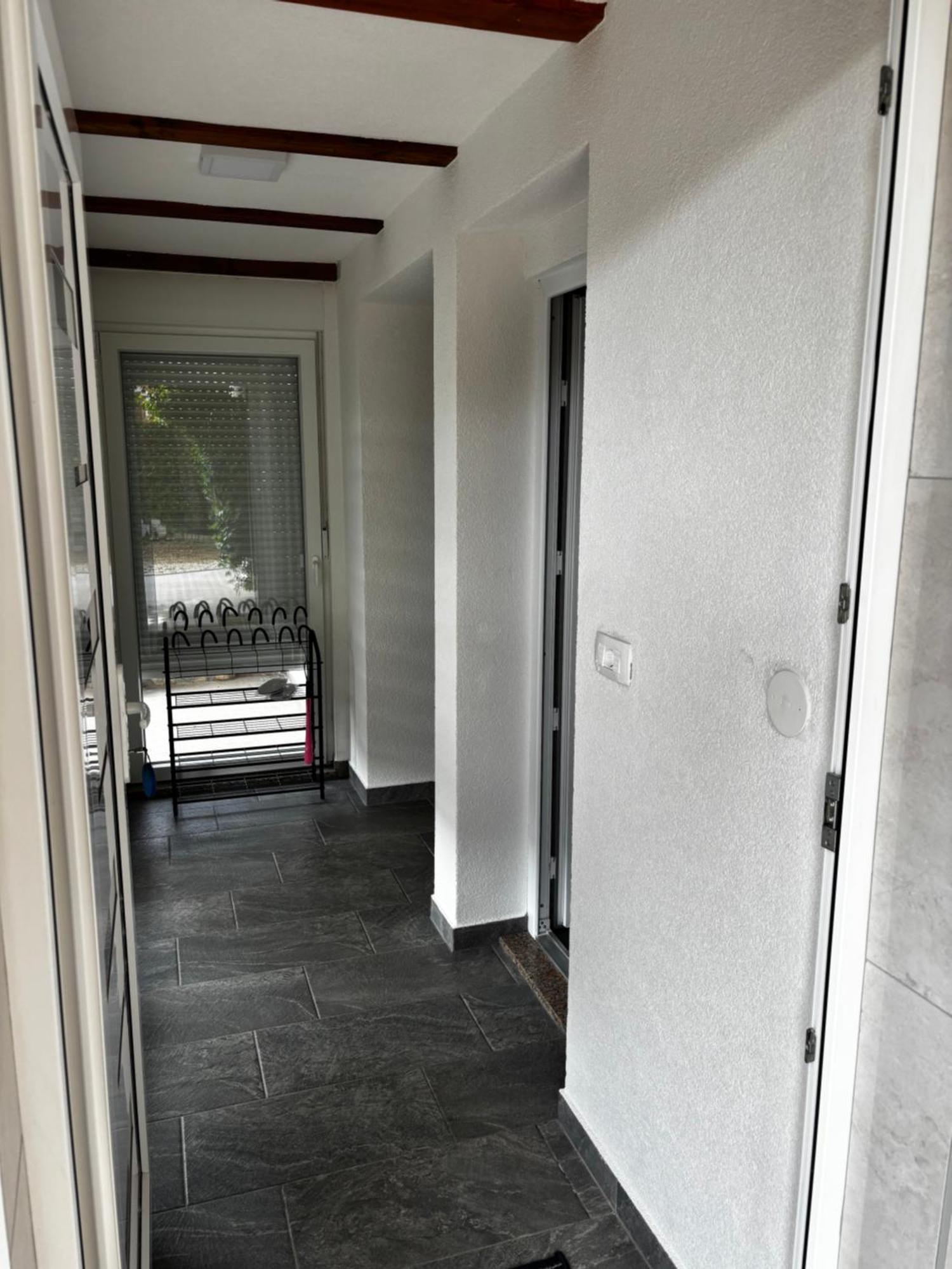 Apartmani Rozi 우마그 외부 사진